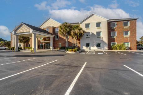 BEST WESTERN PLUS SWANSBORO - Exterior