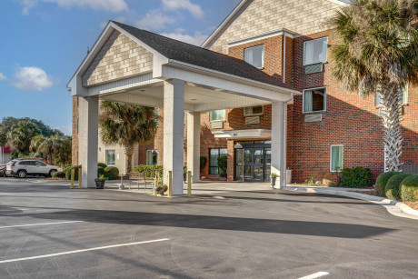 BEST WESTERN PLUS SWANSBORO - Exterior